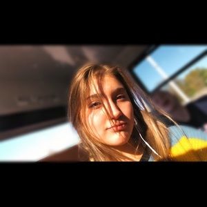 Meet your Posher, Hallehalle